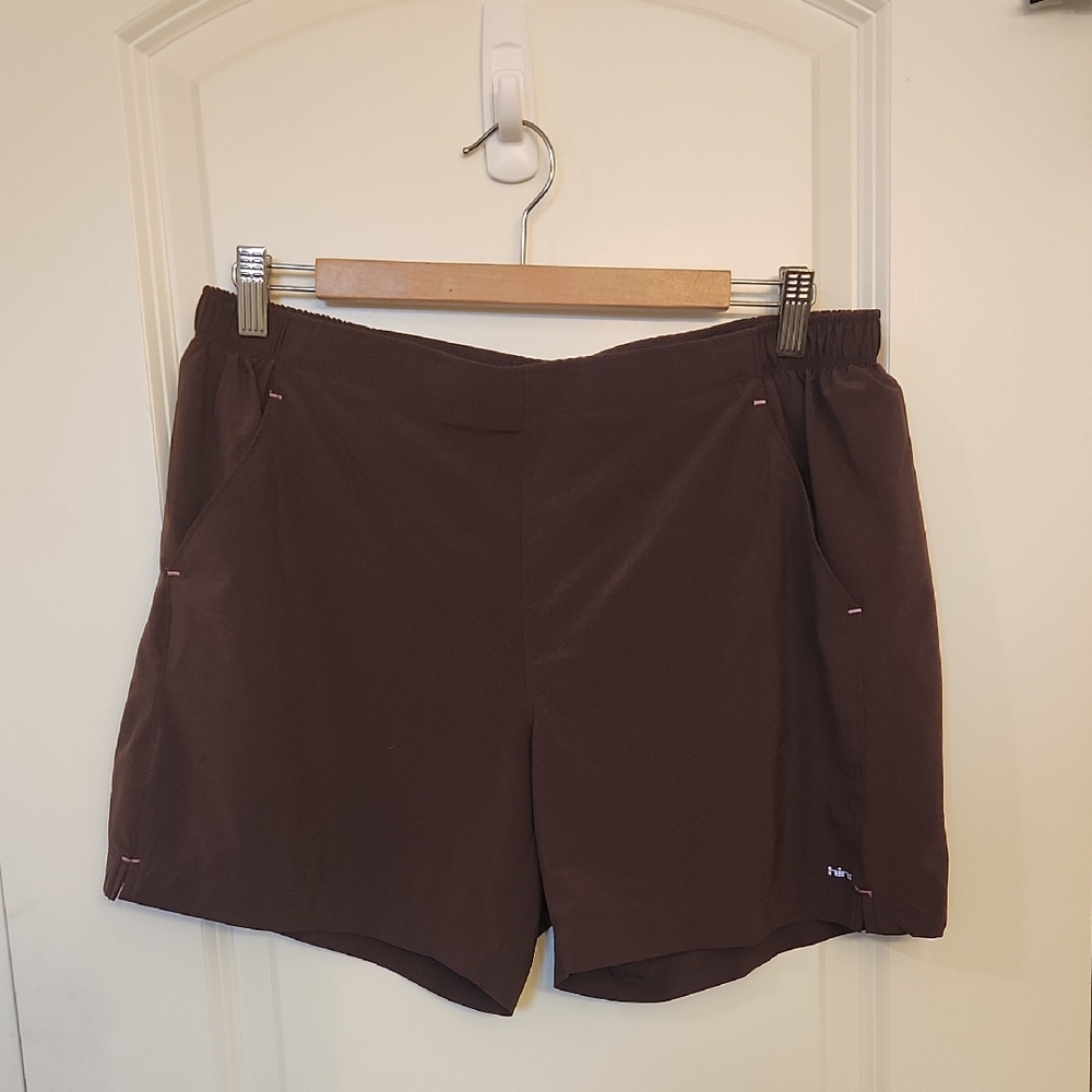 Hind Brown and Cream Activewear